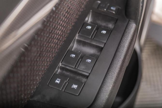 Chevrolet Captiva I Рестайлинг с пробегом 2012 года, цена 1 199 000 рублей, 193000 км, внедорожник, Автокод Объявления
