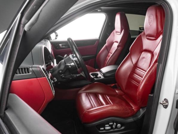 Porsche Cayenne III с пробегом 2018 года, цена 5 779 000 рублей, 127897 км, внедорожник, Автокод Объявления