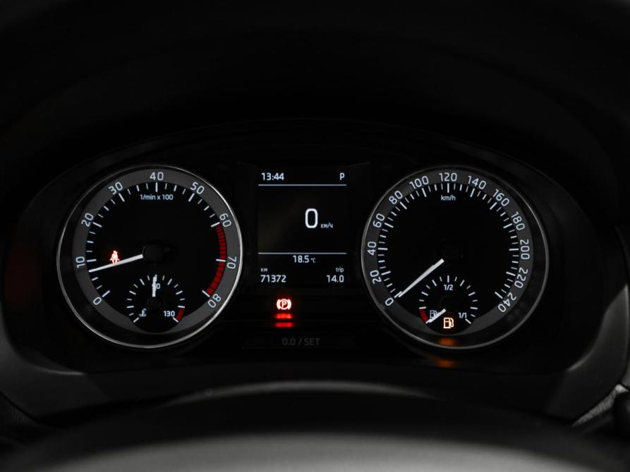 Skoda Rapid I Рестайлинг Москва  - изображение 11
