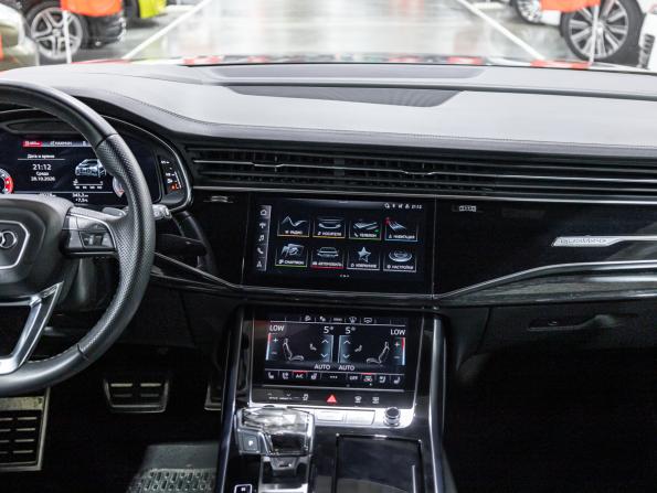 Audi Q8 I (4M) с пробегом 2021 года, цена 9 900 000 рублей, 49275 км, внедорожник, Автокод Объявления
