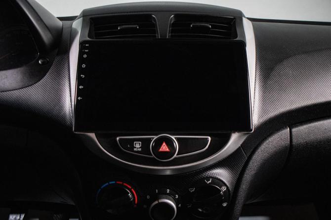 Hyundai Solaris I с пробегом 2012 года, цена 779 000 рублей, 154000 км, седан, Автокод Объявления