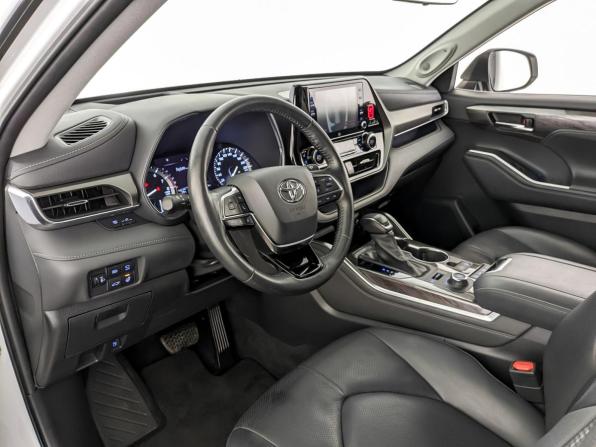 Toyota Highlander IV (XU70) с пробегом 2021 года, цена 4 900 000 рублей, 90600 км, внедорожник, Автокод Объявления
