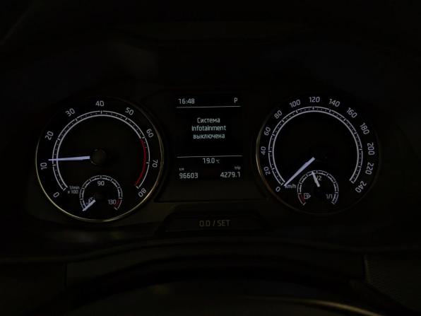 Skoda Rapid II с пробегом 2021 года, цена 1 852 500 рублей, 96600 км, лифтбек, Автокод Объявления