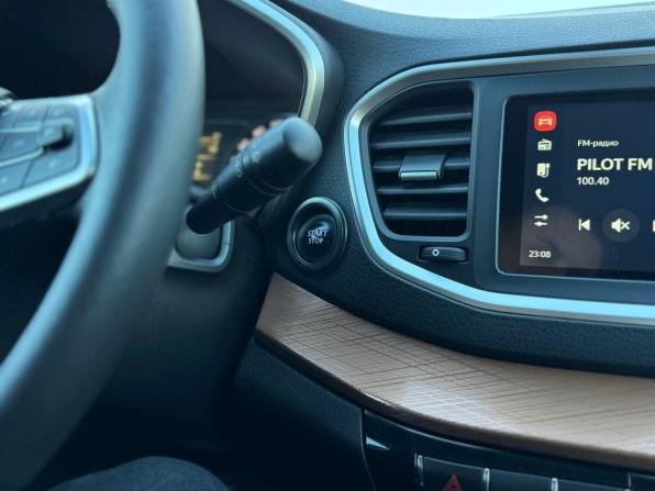 Lada (ВАЗ) Vesta I Рестайлинг (NG) с пробегом 2024 года, цена 1 389 000 рублей, 95629 км, универсал, Автокод Объявления