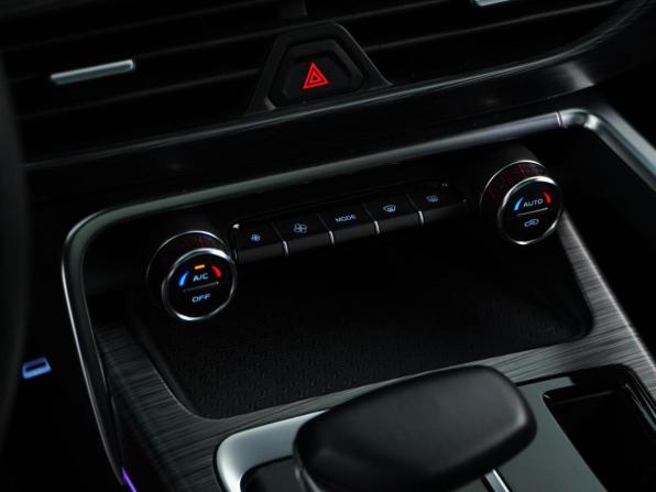 Geely Tugella I Рестайлинг с пробегом 2023 года, цена 3 143 444 рубля, 22111 км, внедорожник, Автокод Объявления