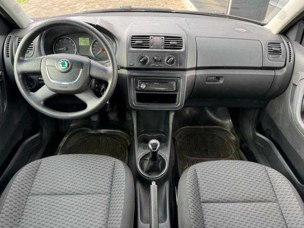 Skoda Fabia II Рестайлинг с пробегом 2010 года, цена 240 000 рублей, 176028 км, хэтчбек, Автокод Объявления