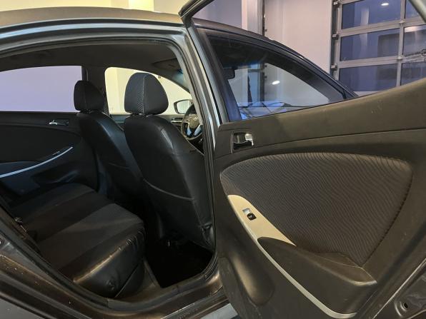 Hyundai Solaris I с пробегом 2013 года, цена 500 000 рублей, 438013 км, седан, Автокод Объявления