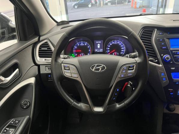 Hyundai Santa Fe III с пробегом 2012 года, цена 1 193 300 рублей, 257681 км, внедорожник, Автокод Объявления