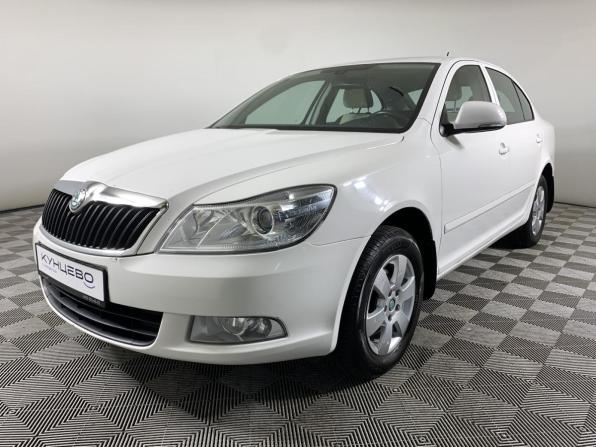 Skoda Octavia II (A5) Рестайлинг с пробегом 2011 года, цена 889 000 рублей, 123000 км, лифтбек, Автокод Объявления