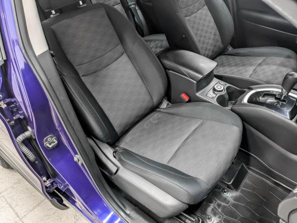 Nissan Qashqai II с пробегом 2018 года, цена 1 880 000 рублей, 93210 км, внедорожник, Автокод Объявления