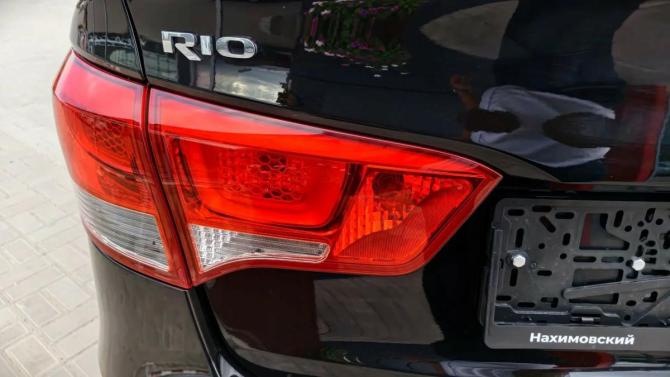Kia Rio III Рестайлинг с пробегом 2015 года, цена 1 149 900 рублей, 61505 км, седан, Автокод Объявления