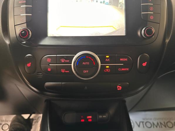 Kia Soul II Рестайлинг с пробегом 2017 года, цена 1 520 000 рублей, 89813 км, хэтчбек, Автокод Объявления