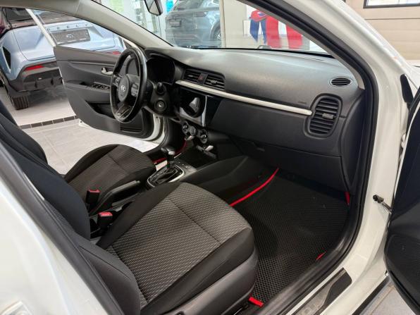Kia Rio IV с пробегом 2018 года, цена 1 472 000 рублей, 78638 км, хэтчбек, Автокод Объявления