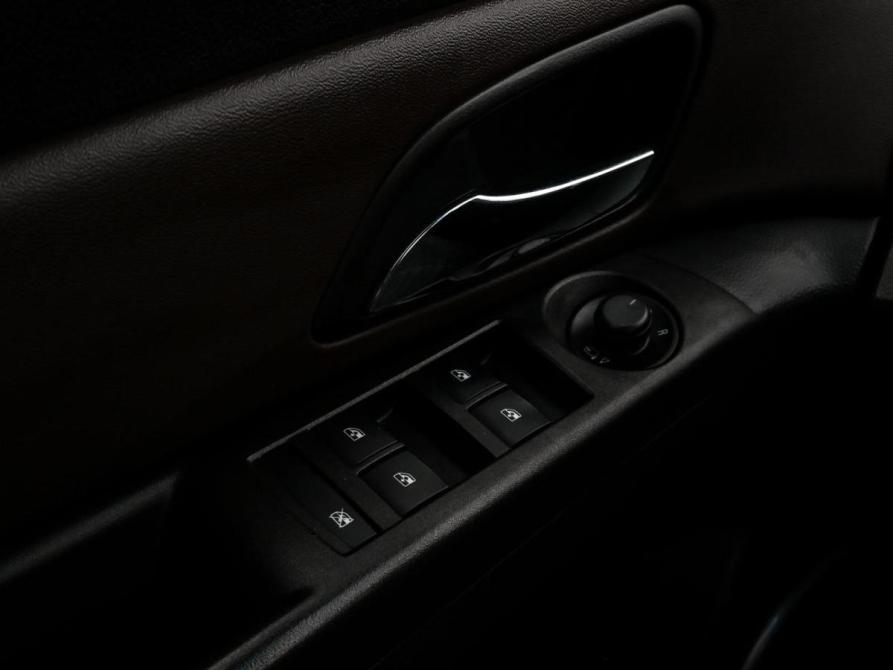 Chevrolet Cruze I Рестайлинг Волгоград  - изображение 16