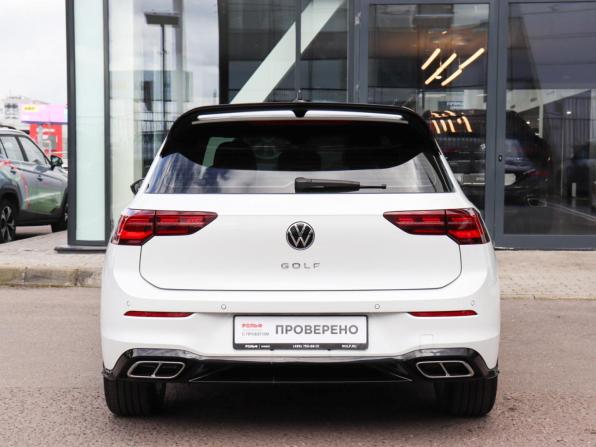 Volkswagen Golf VIII с пробегом 2021 года, цена 2 657 000 рублей, 61359 км, хэтчбек, Автокод Объявления