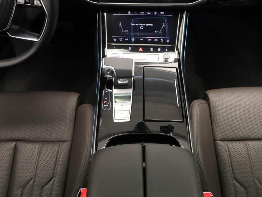 Audi A8 IV (D5) Москва  - изображение 10