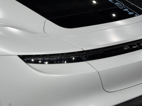 Porsche Taycan I с пробегом 2021 года, цена 12 990 000 рублей, 5680 км, седан, Автокод Объявления