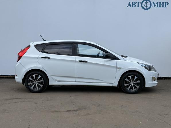 Hyundai Solaris I Рестайлинг с пробегом 2015 года, цена 765 000 рублей, 161101 км, хэтчбек, Автокод Объявления