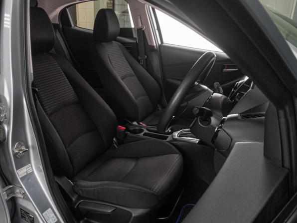Mazda Demio IV (DJ) с пробегом 2017 года, цена 899 000 рублей, 137048 км, хэтчбек, Автокод Объявления
