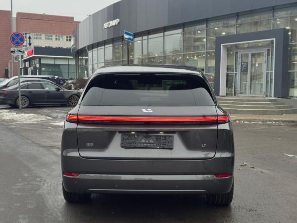 Новый Li Auto (Lixiang) L7 I Рестайлинг 2025 года, цена 8 348 820 рублей, внедорожник, Автокод Объявления