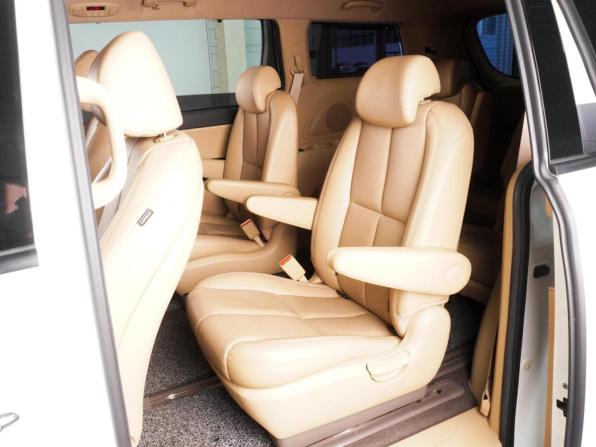 Kia Carnival III с пробегом 2018 года, цена 3 520 000 рублей, 97291 км, минивэн, Автокод Объявления