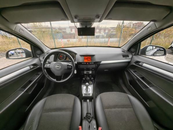 Opel Astra H Рестайлинг с пробегом 2012 года, цена 419 000 рублей, 184402 км, хэтчбек, Автокод Объявления