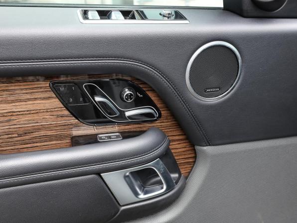 Land Rover Range Rover Evoque II с пробегом 2019 года, цена 3 998 000 рублей, 61453 км, внедорожник, Автокод Объявления