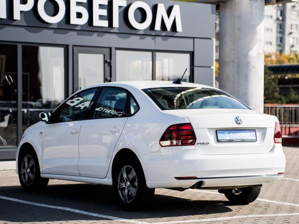 Volkswagen Polo V Рестайлинг с пробегом 2019 года, цена 1 166 000 рублей, 111512 км, седан, Автокод Объявления