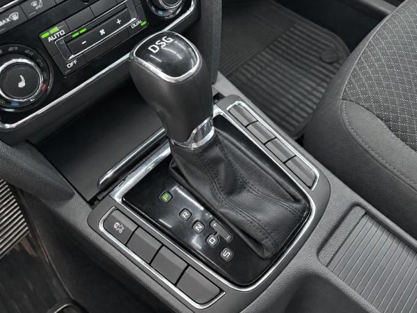 Skoda Superb II Рестайлинг с пробегом 2014 года, цена 1 599 000 рублей, 134000 км, лифтбек, Автокод Объявления