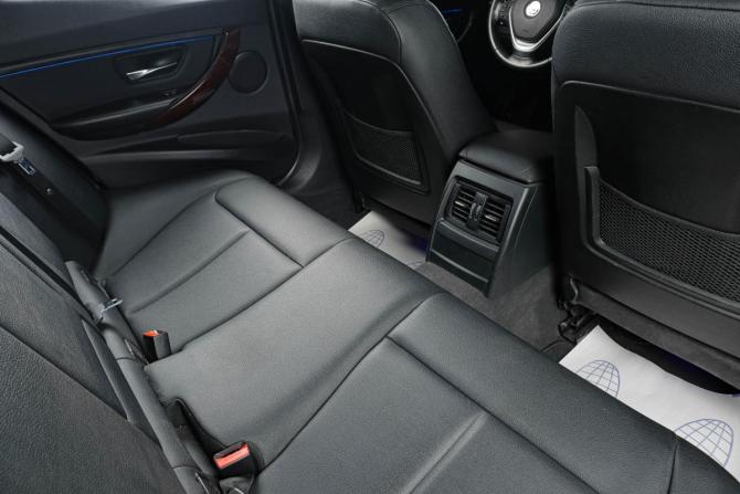 BMW 3 серии VI (F3x) с пробегом 2015 года, цена 2 019 000 рублей, 179500 км, седан, Автокод Объявления