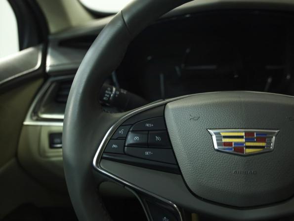 Cadillac XT5 I с пробегом 2016 года, цена 2 049 000 рублей, 180000 км, внедорожник, Автокод Объявления