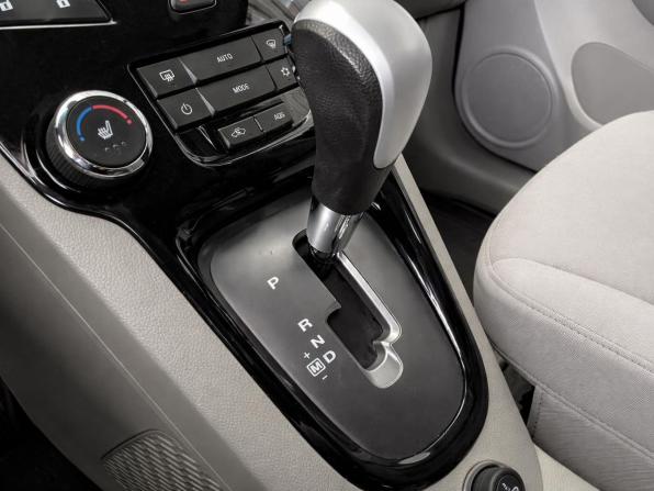 Chevrolet Orlando I с пробегом 2011 года, цена 1 277 000 рублей, 111205 км, компактвэн, Автокод Объявления
