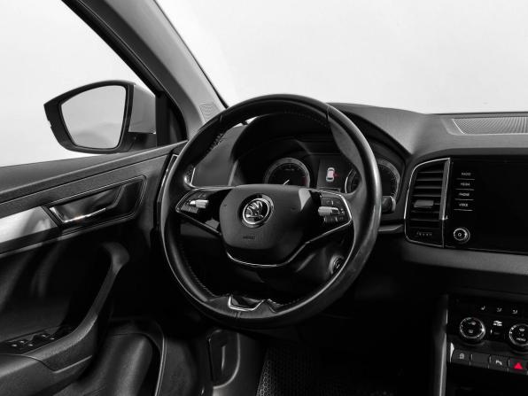 Skoda Karoq I с пробегом 2020 года, цена 1 789 000 рублей, 166215 км, внедорожник, Автокод Объявления