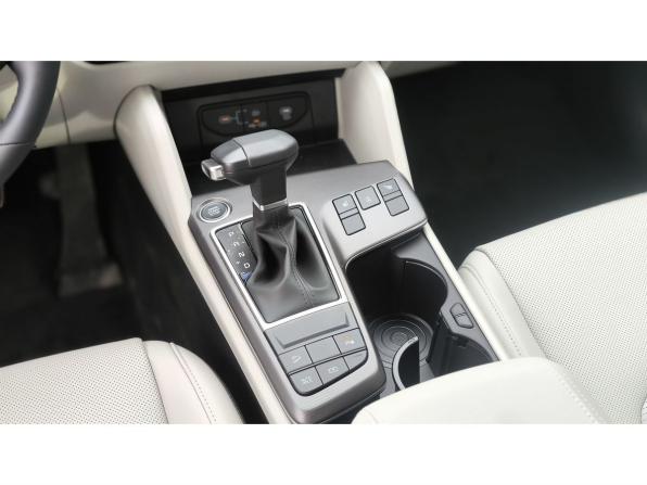 Новый Kia Sportage V Рестайлинг 2026 года, цена 4 850 000 рублей, внедорожник, Автокод Объявления