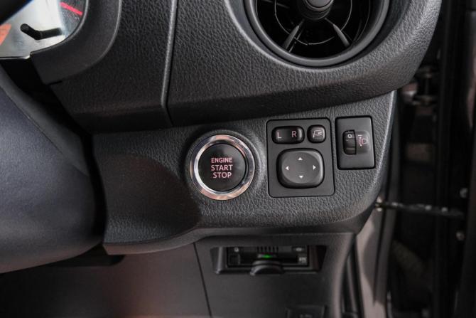 Toyota Vitz III (XP130) Рестайлинг 2 с пробегом 2019 года, цена 969 000 рублей, 103395 км, хэтчбек, Автокод Объявления