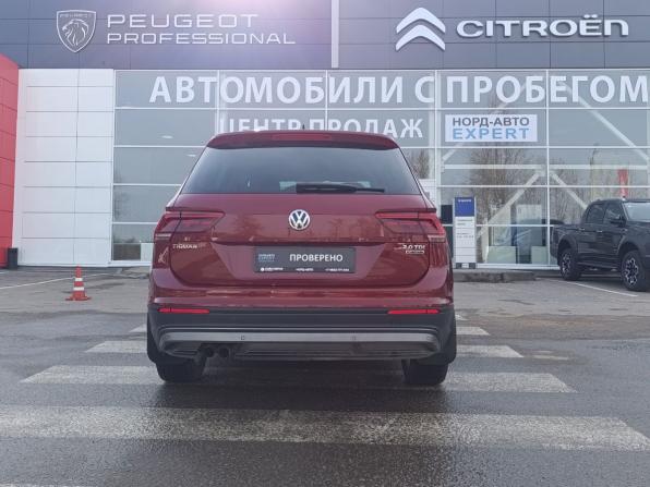 Volkswagen Tiguan II с пробегом 2017 года, цена 2 240 000 рублей, 132000 км, внедорожник, Автокод Объявления