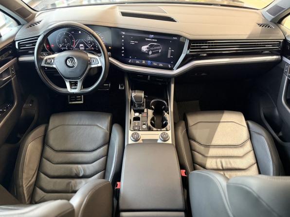 Volkswagen Touareg III с пробегом 2019 года, цена 4 920 000 рублей, 156939 км, внедорожник, Автокод Объявления