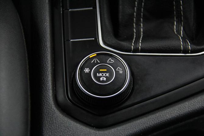 Volkswagen Taos I с пробегом 2022 года, цена 2 500 000 рублей, 98125 км, внедорожник, Автокод Объявления