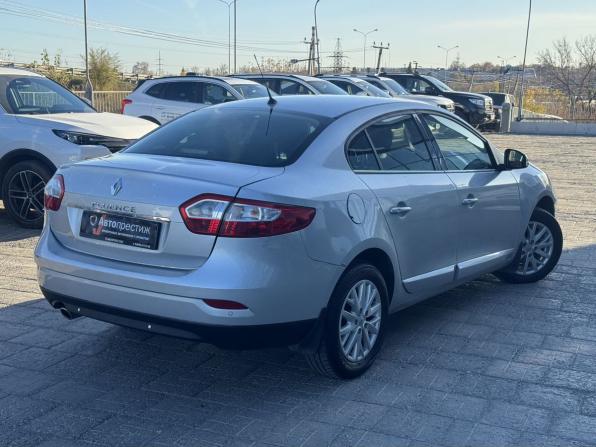 Renault Fluence I Рестайлинг с пробегом 2013 года, цена 835 000 рублей, 133144 км, седан, Автокод Объявления