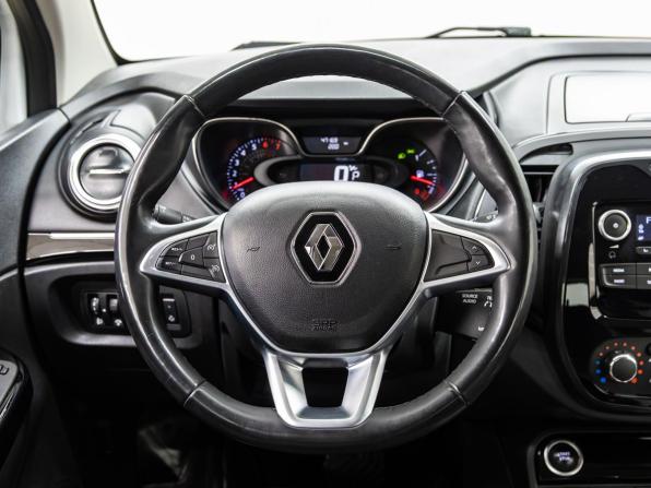 Renault Kaptur I Рестайлинг с пробегом 2021 года, цена 1 298 000 рублей, 47169 км, внедорожник, Автокод Объявления