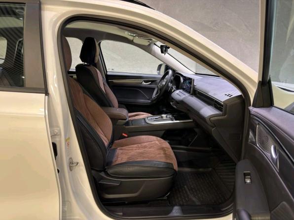 Haval Jolion I Рестайлинг с пробегом 2024 года, цена 2 199 000 рублей, 5139 км, внедорожник, Автокод Объявления