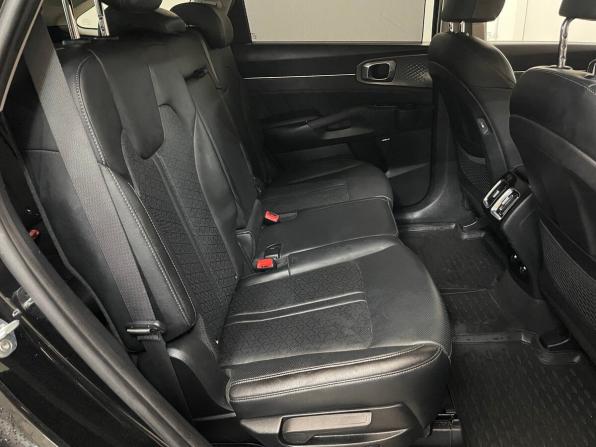 Kia Sorento IV с пробегом 2022 года, цена 4 500 000 рублей, 59752 км, внедорожник, Автокод Объявления