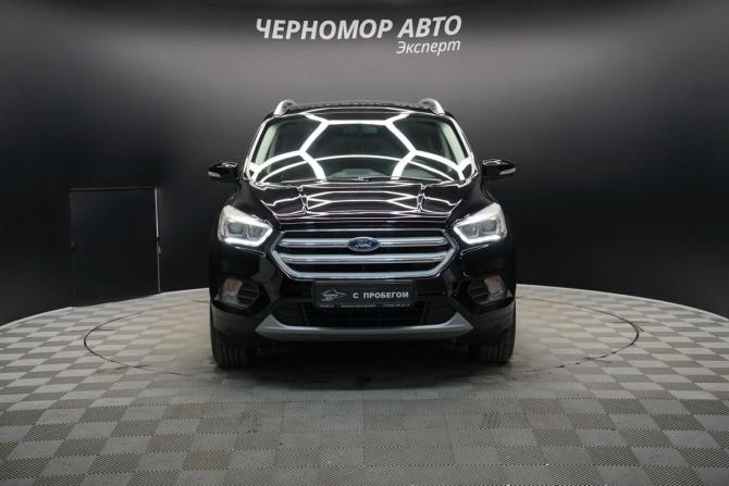Ford Kuga II Рестайлинг с пробегом 2017 года, цена 1 770 000 рублей, 138000 км, внедорожник, Автокод Объявления