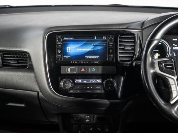 Mitsubishi Outlander III Рестайлинг 2 с пробегом 2018 года, цена 2 380 500 рублей, 125953 км, внедорожник, Автокод Объявления