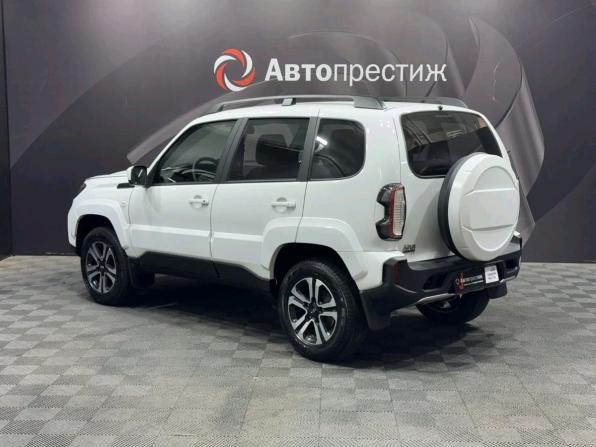Lada (ВАЗ) Niva Travel I с пробегом 2025 года, цена 1 390 000 рублей, 169 км, внедорожник, Автокод Объявления