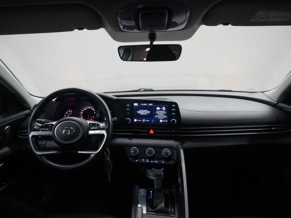 Hyundai Elantra VII (CN7) с пробегом 2021 года, цена 1 915 000 рублей, 90600 км, седан, Автокод Объявления