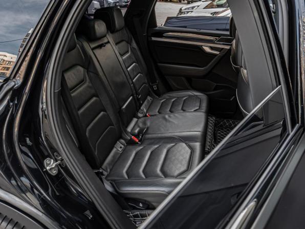 Volkswagen Touareg III с пробегом 2019 года, цена 6 880 000 рублей, 99090 км, внедорожник, Автокод Объявления