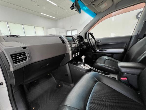 Nissan X-Trail II с пробегом 2008 года, цена 980 000 рублей, 268131 км, внедорожник, Автокод Объявления