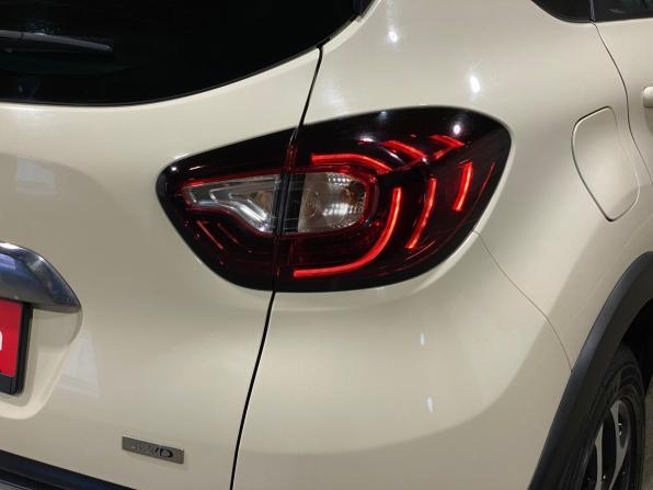 Renault Kaptur I с пробегом 2019 года, цена 1 800 000 рублей, 71681 км, внедорожник, Автокод Объявления