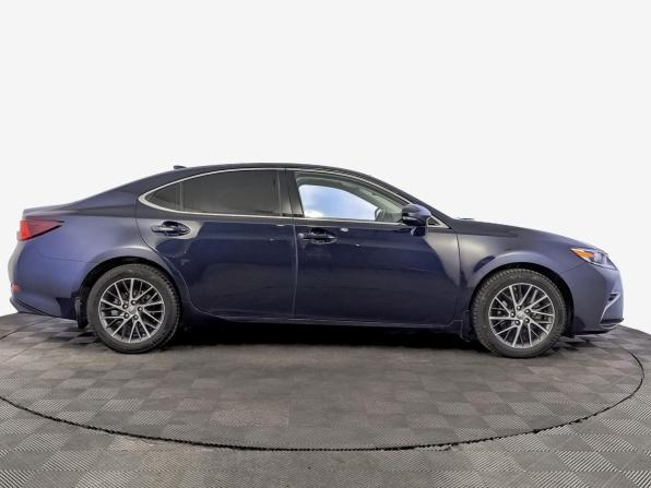 Lexus ES VI Рестайлинг с пробегом 2017 года, цена 2 700 000 рублей, 183749 км, седан, Автокод Объявления
